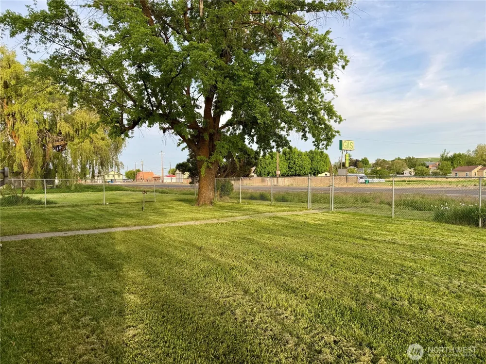 230 NW Watson Street Creston, WA 99117
