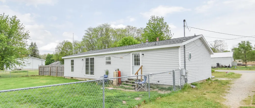 444 Block Road Bethel Township, MI 49036