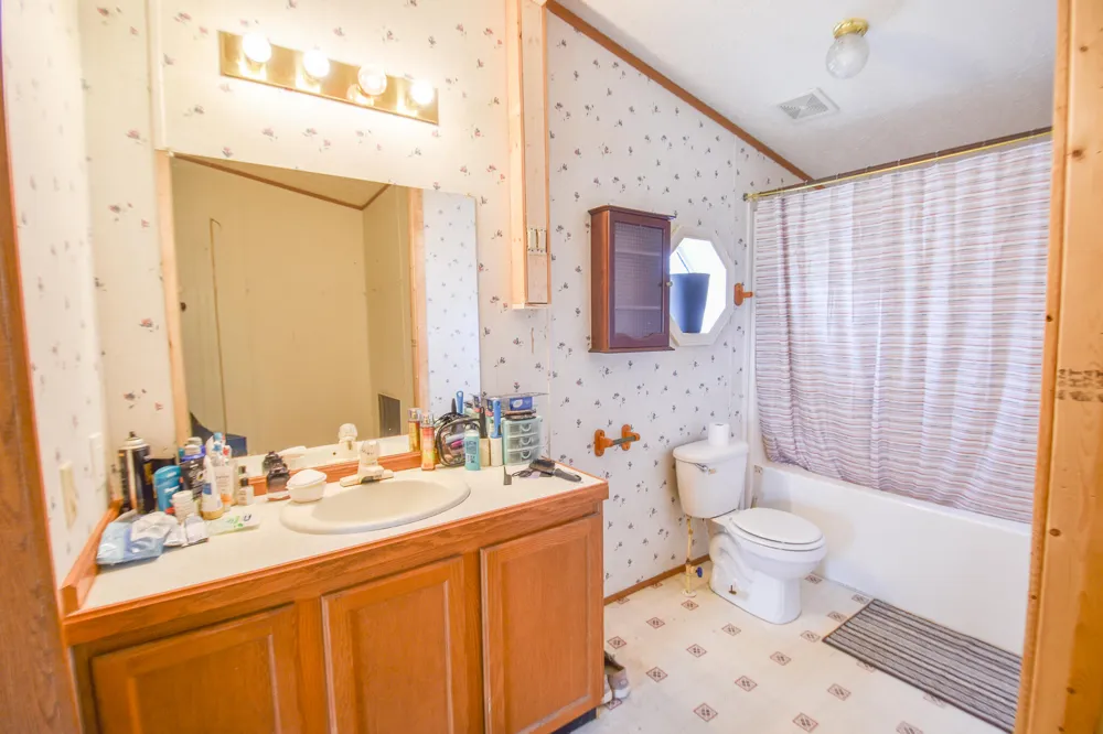444 Block Road Bethel Township, MI 49036