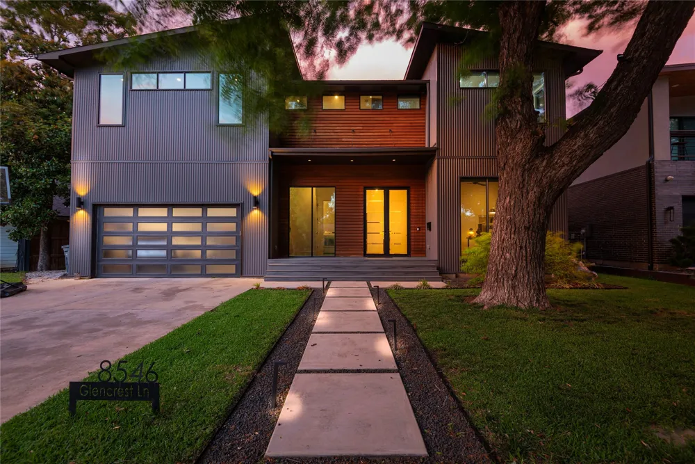 8546 Glencrest Lane Dallas, TX 75209