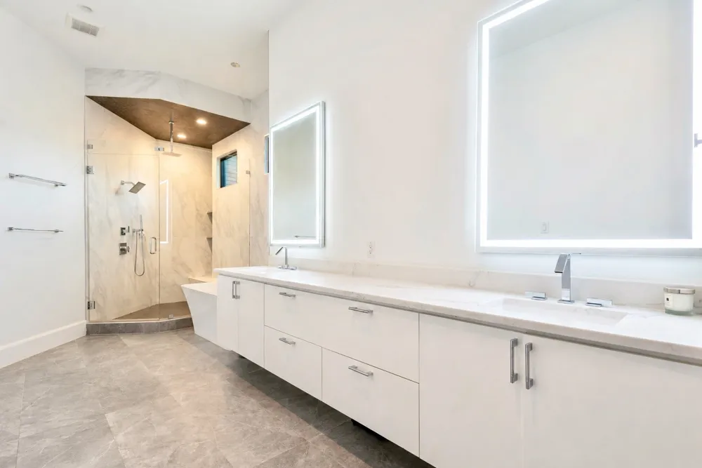 8546 Glencrest Lane Dallas, TX 75209