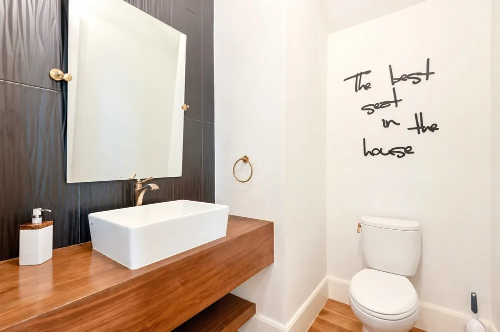 8546 Glencrest Lane Dallas, TX 75209
