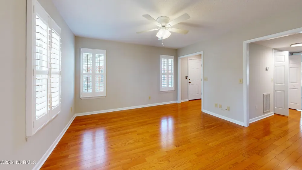 727 Chancery Lane Aberdeen, NC 28315