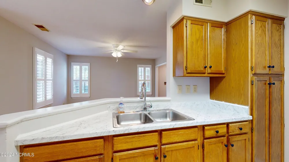 727 Chancery Lane Aberdeen, NC 28315