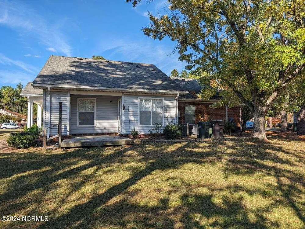 727 Chancery Lane Aberdeen, NC 28315