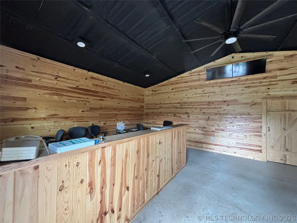 484 South Eighth Colbert, OK 74733