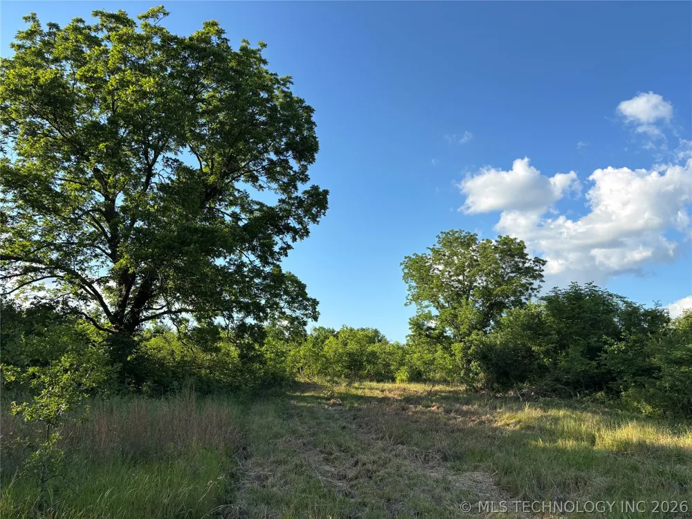 484 South Eighth Colbert, OK 74733
