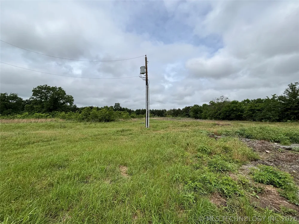 484 South Eighth Colbert, OK 74733