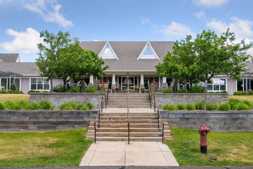 100 Clydesdale Trail #101 Medina, MN 55340