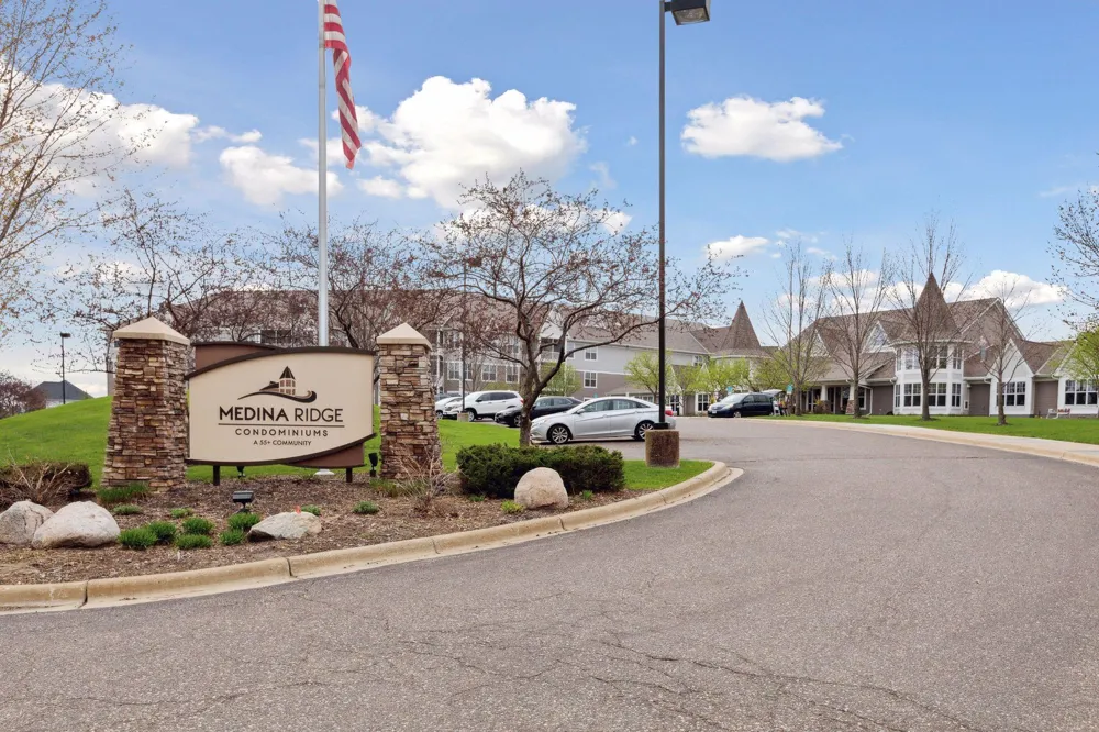 100 Clydesdale Trail #101 Medina, MN 55340