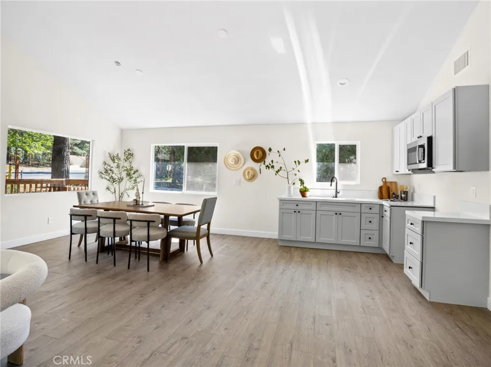 53810 Country Club Drive #AB Idyllwild, CA 92549