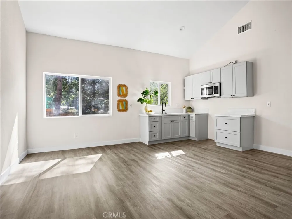 53810 Country Club Drive #AB Idyllwild, CA 92549