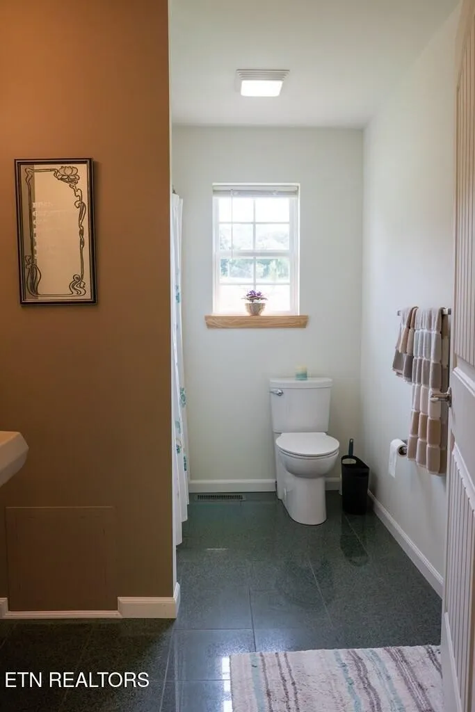 1518 Cummingsville And Sparkman Rd Doyle, TN 38559