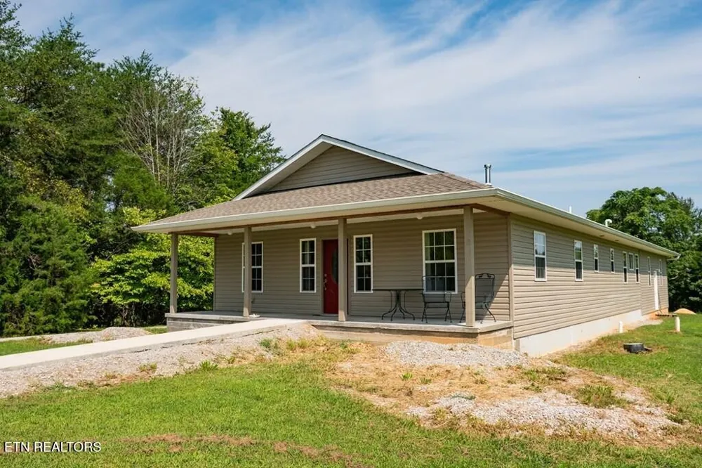 1518 Cummingsville And Sparkman Rd Doyle, TN 38559