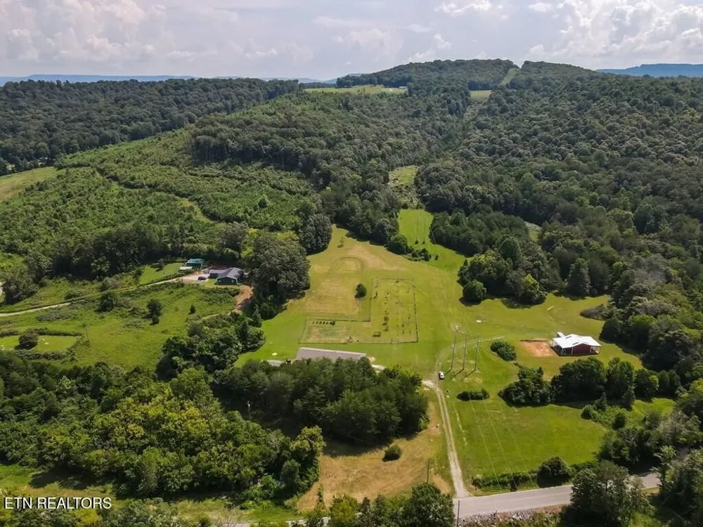 1518 Cummingsville And Sparkman Rd Doyle, TN 38559
