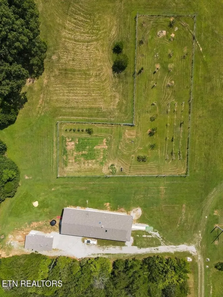 1518 Cummingsville And Sparkman Rd Doyle, TN 38559