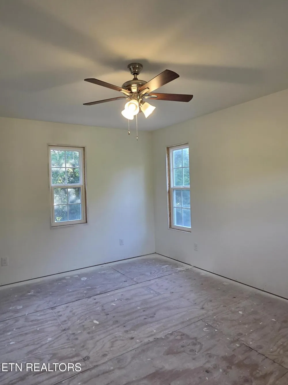 1518 Cummingsville And Sparkman Rd Doyle, TN 38559