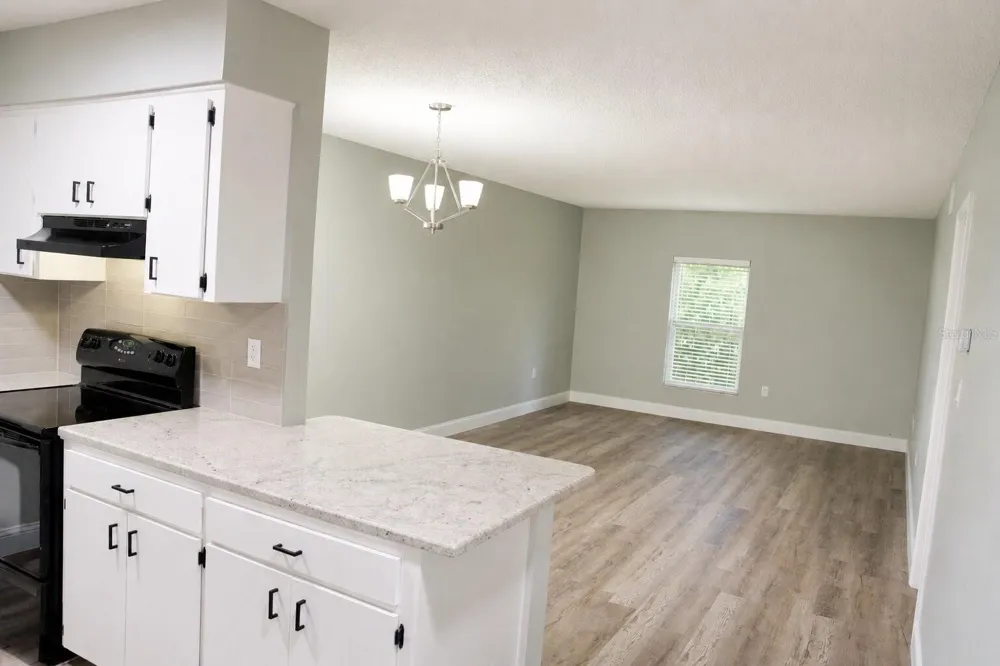 165 PICARDY VILLA CIRCLE #201 Brandon, FL 33510