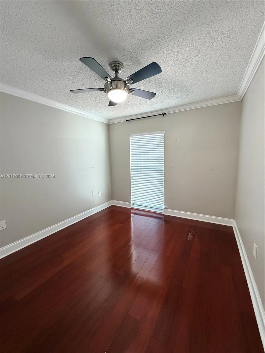 3300 Atlanta #15C Hollywood, FL 33021