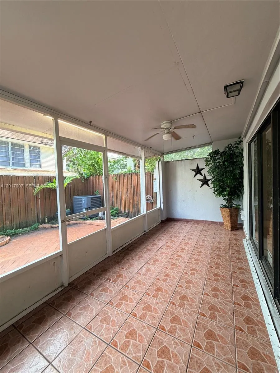 3300 Atlanta #15C Hollywood, FL 33021