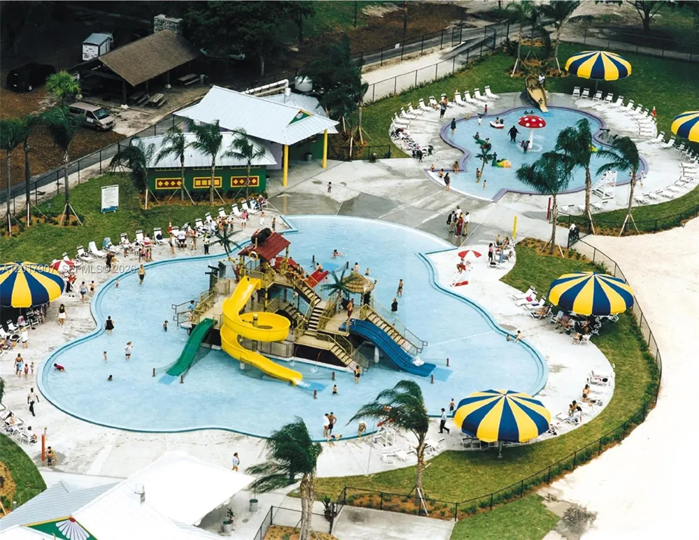 3300 Atlanta #15C Hollywood, FL 33021