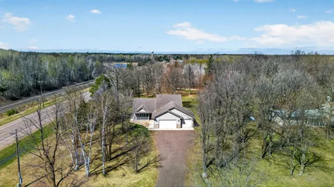 101 Carriage Hill Drive E