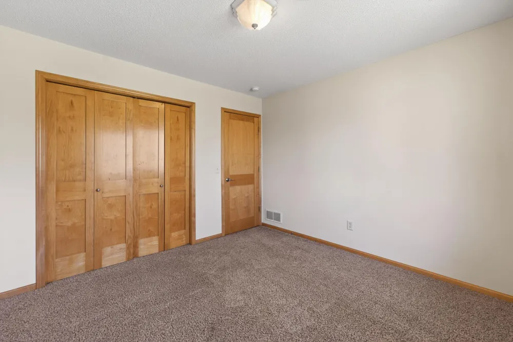 101 Carriage Hill Drive E Hinckley, MN 55037