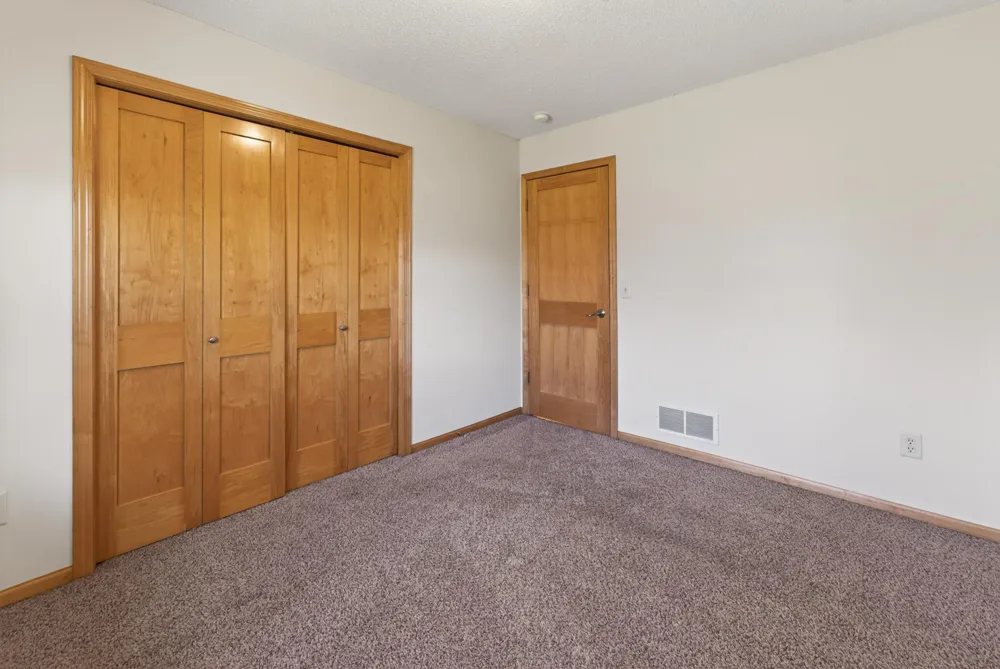 101 Carriage Hill Drive E Hinckley, MN 55037