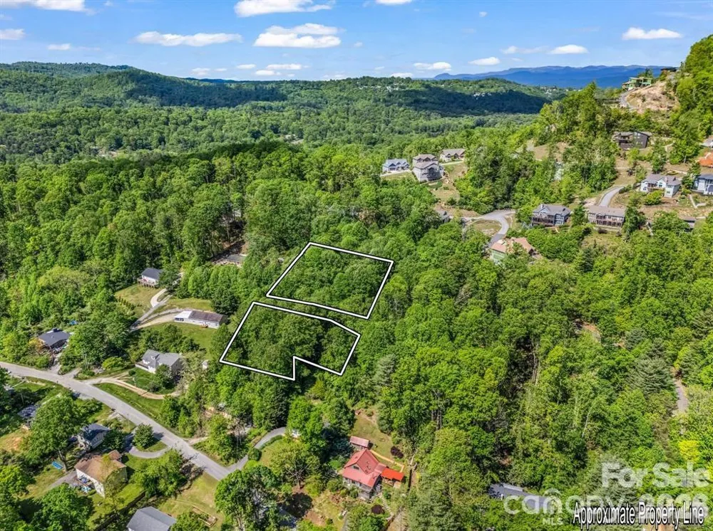 88 Hamilton Acres Drive Hendersonville, NC 28791