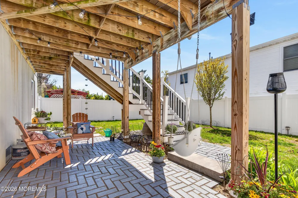 27 5th Street Highlands, NJ 07732