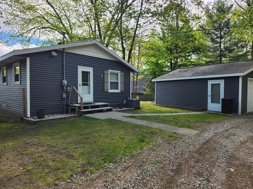 9918 S Rebecca Road Lake Township, MI 49304