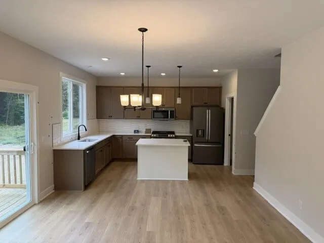 1867 Lowe Drive #13 Fruitport Charter Township, MI 49456