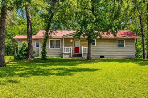 1393 County Road 2103