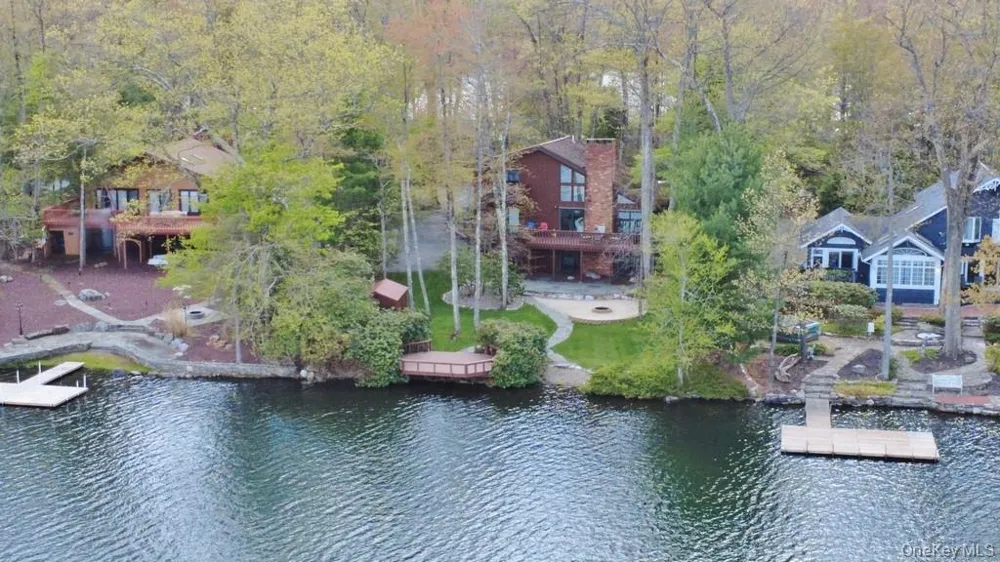 116 Lake Shore Drive W Rock Hill, NY 12775