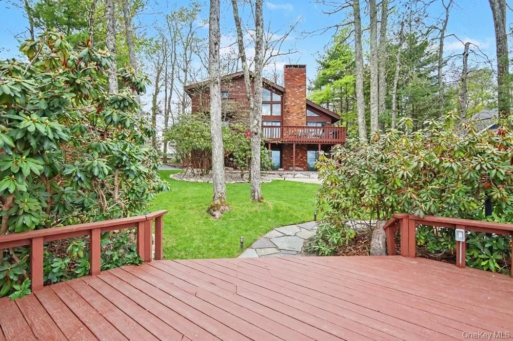 116 Lake Shore Drive W Rock Hill, NY 12775