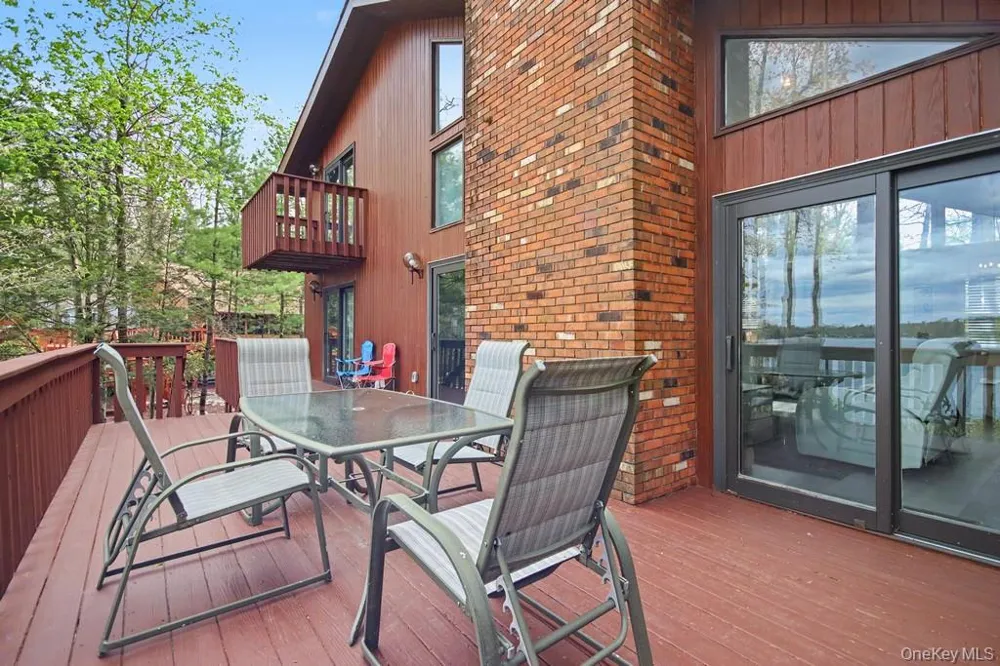 116 Lake Shore Drive W Rock Hill, NY 12775