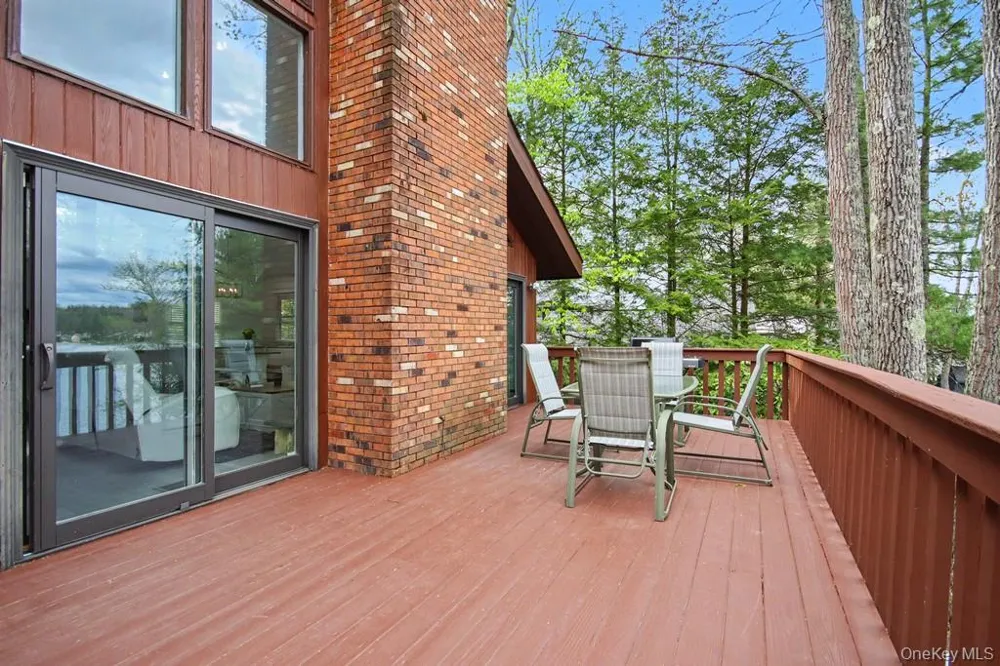 116 Lake Shore Drive W Rock Hill, NY 12775
