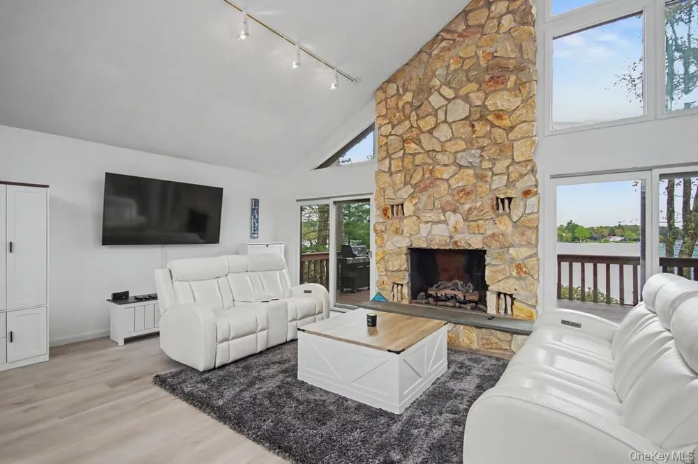 116 Lake Shore Drive W Rock Hill, NY 12775