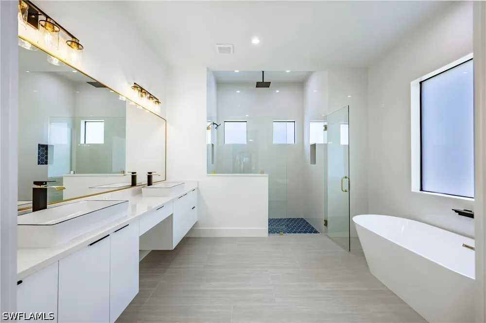 13th Avenue SW Naples, FL 34116