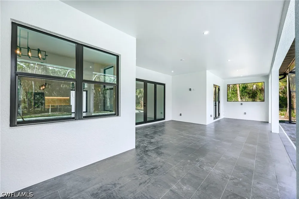 13th Avenue SW Naples, FL 34116