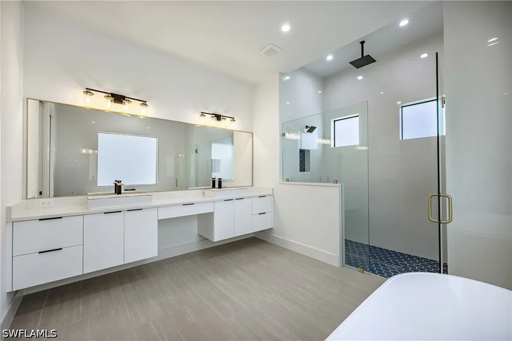 13th Avenue SW Naples, FL 34116