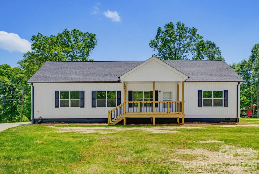 111 Sarah Avenue Newton, NC 28658