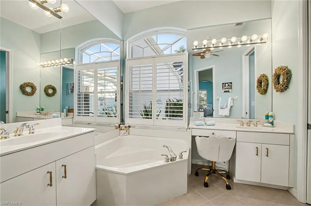 3421 Marbella Court Bonita Springs, FL 34134