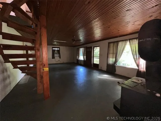 23243 Spicer Shady Point, OK 74956