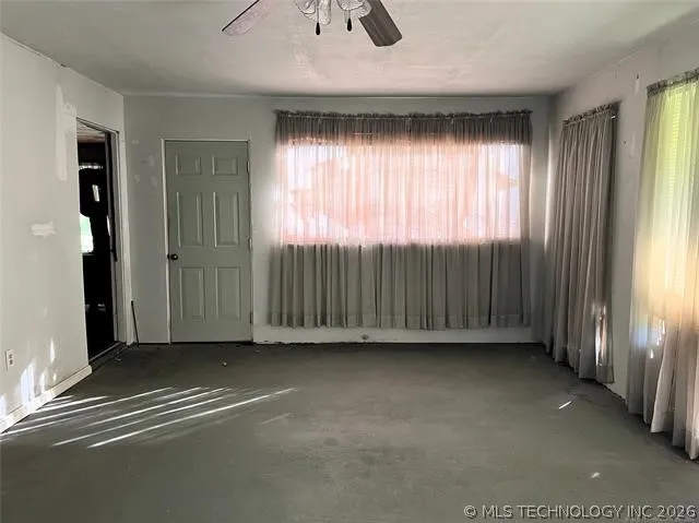 23243 Spicer Shady Point, OK 74956