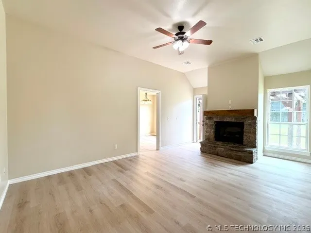1502 NE 2nd Street Wagoner, OK 74467