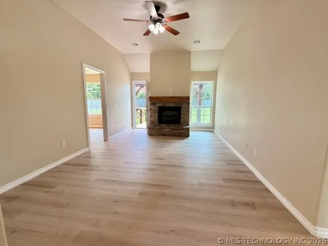 1502 NE 2nd Street Wagoner, OK 74467