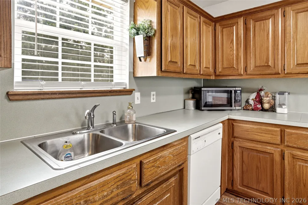 472916 E 705 ROAD Westville, OK 74965