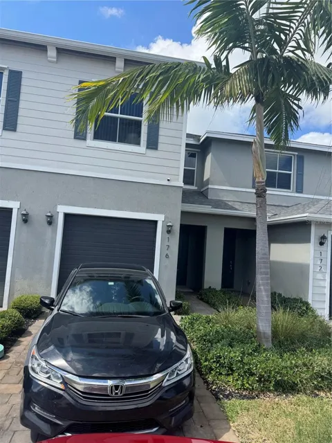 176 BANDOL STREET