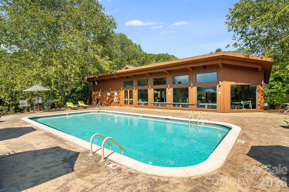 76 Dancing Wind Lane Marshall, NC 28753